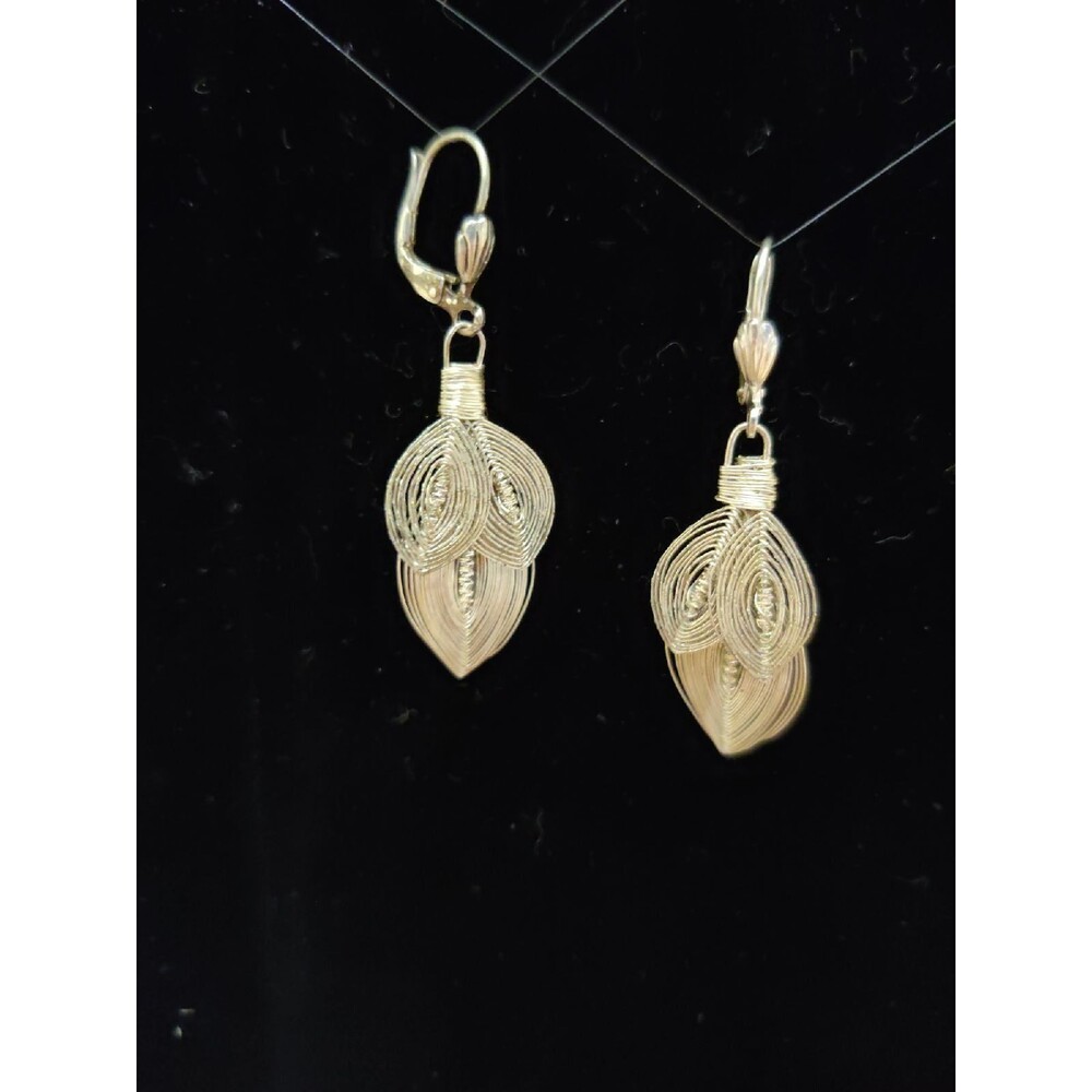 Silver Wire Leaves Earrings